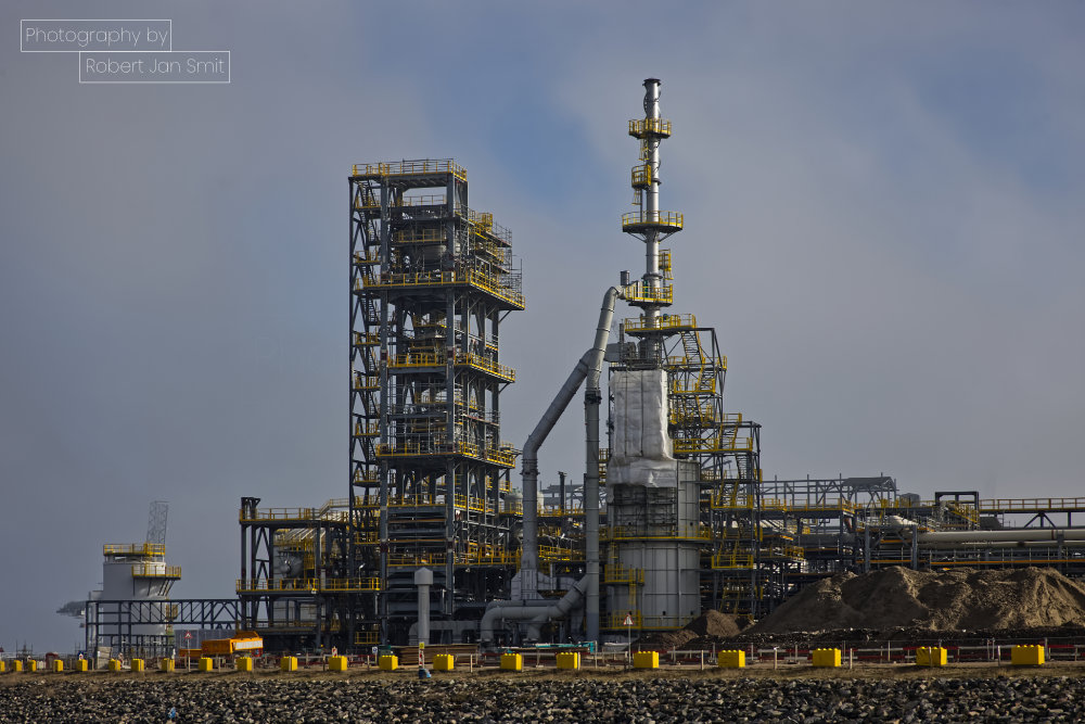 fabriek in aanbouw