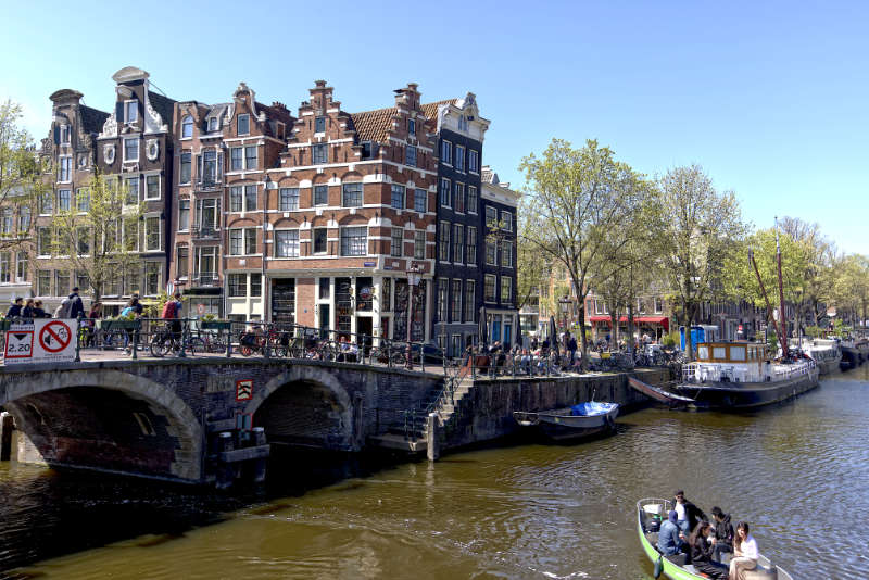 Amsterdam als wanddecoratie op grootformaatfoto