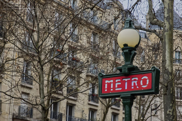 metrobord Parijs