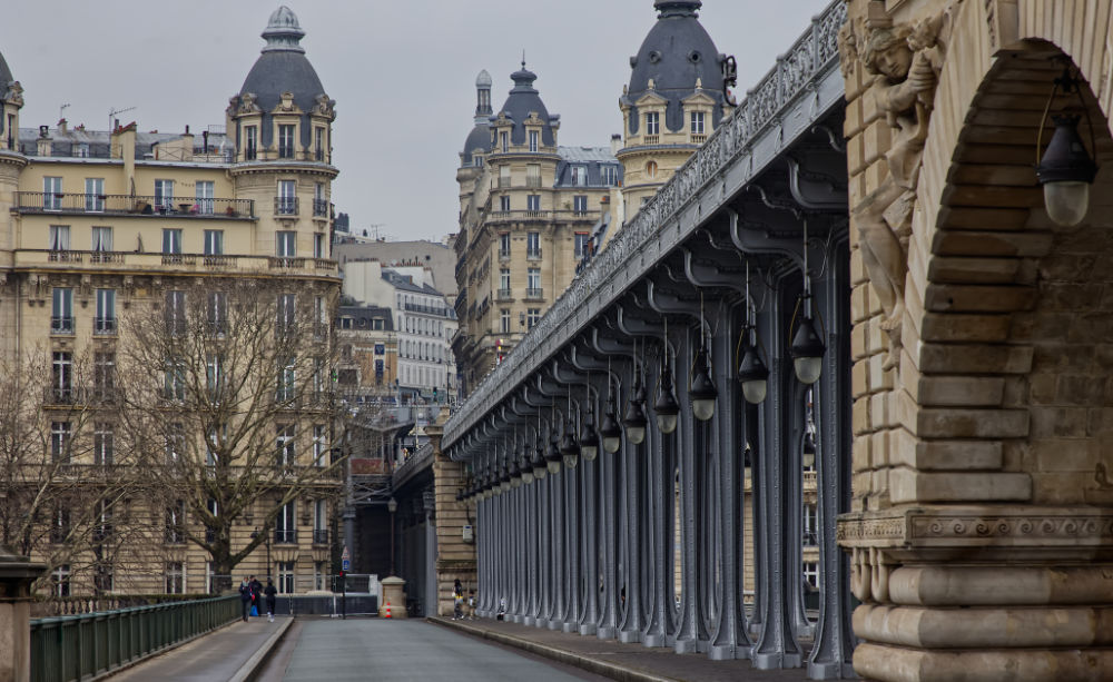 De Pont de Bir Hakeim brug
