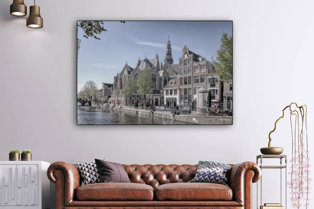Oudezijds Voorburgwal